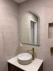 Interior commercial caulking: Toilet